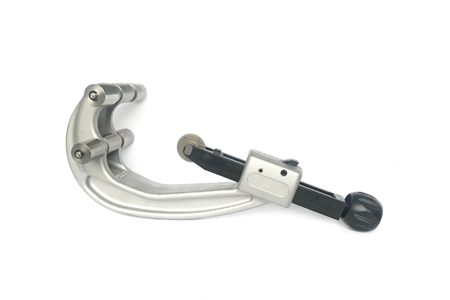 波纹管可以用那些工具剥除 